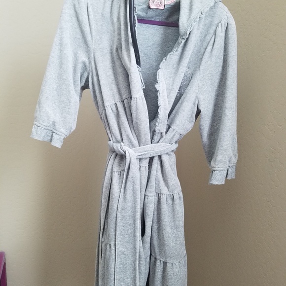Juicy Couture Robe - Picture 4 of 5